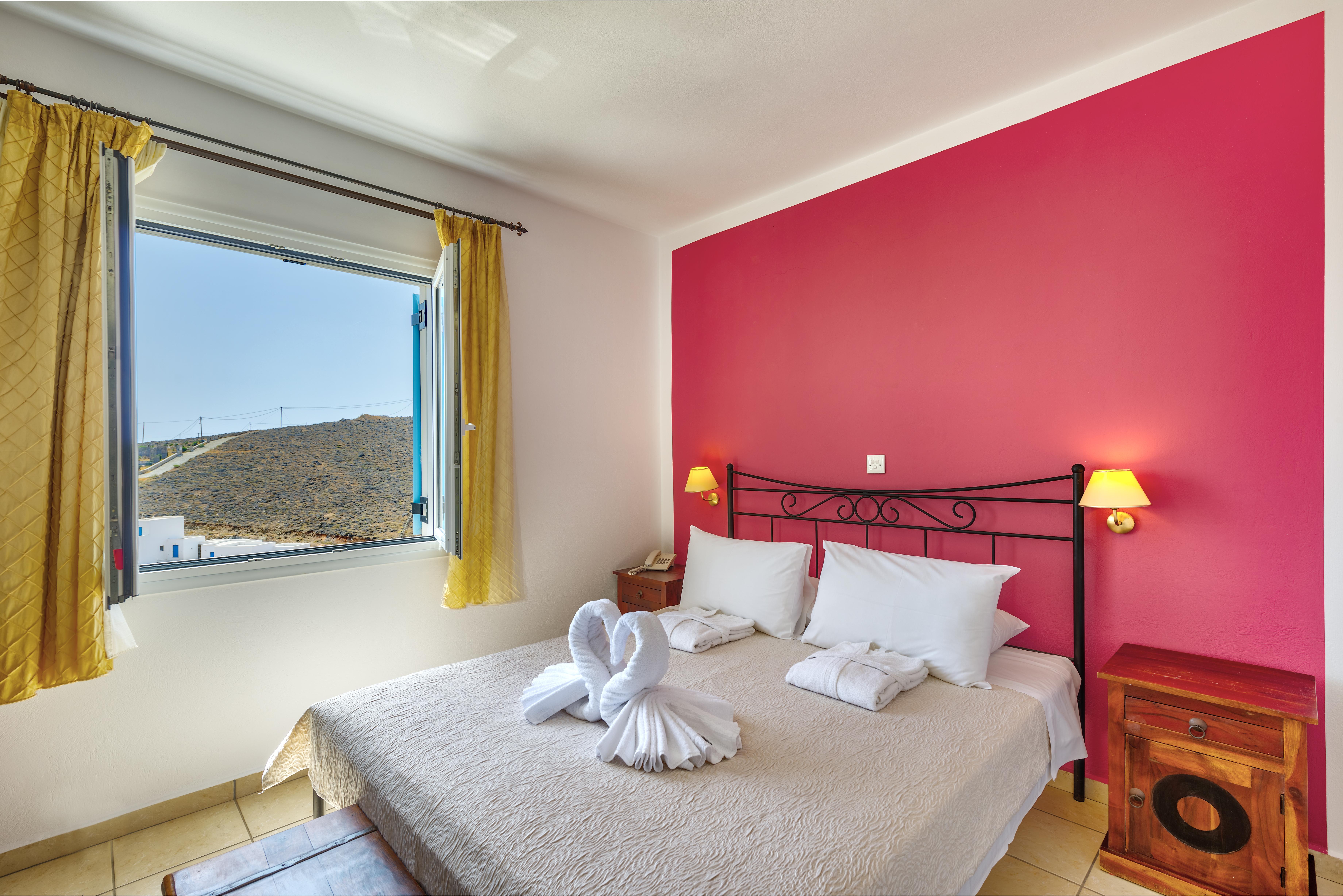 Sunrise Beach Suites Azolimnos Exterior photo